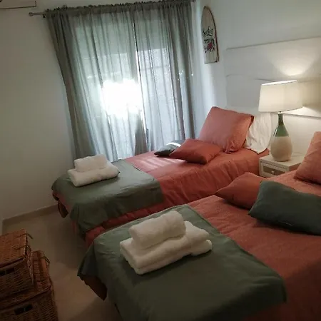 Apartamento De 2 Quartos No Centro De Monte Gordo Exterior photo